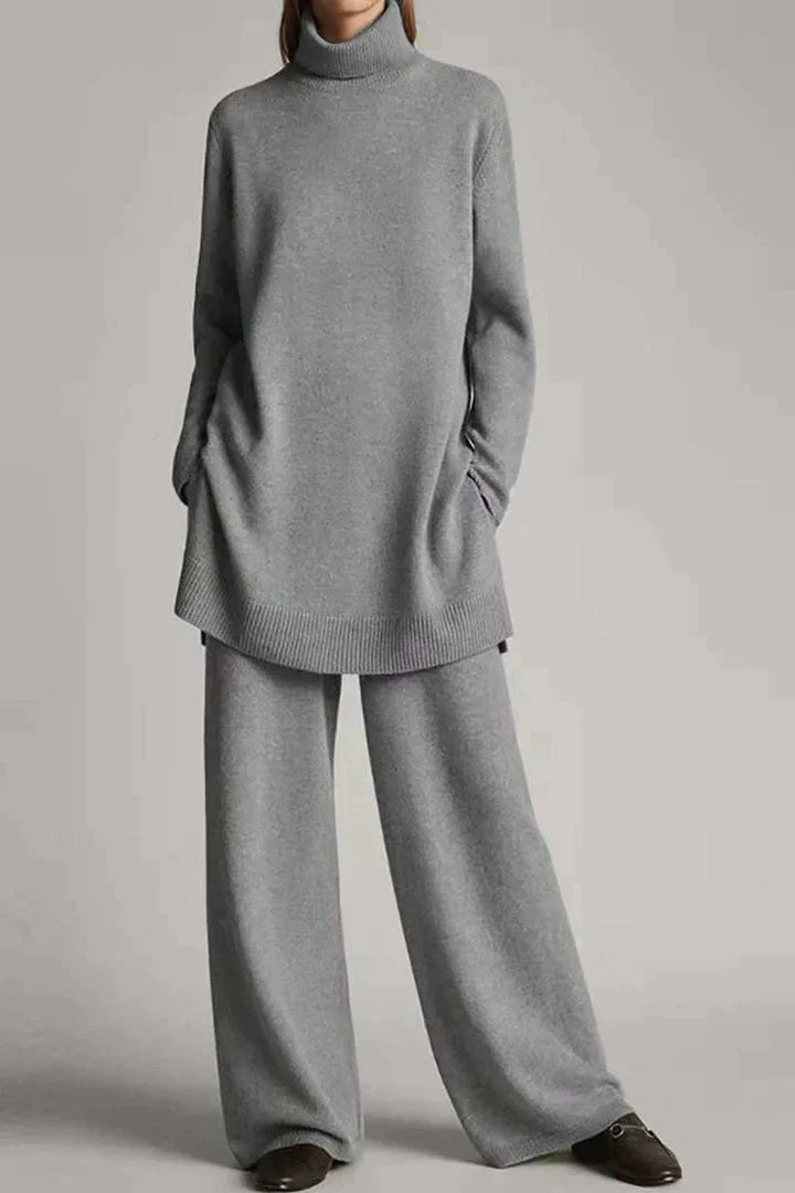 Women's Set - Oversized Knitted Turtleneck & Wide Leg Pants