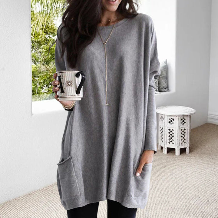 Chloé – Soft and elegant sweater with pockets