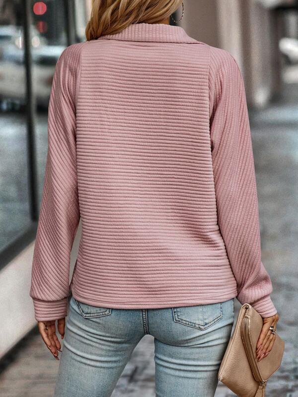 Emma – Soft ribbed zip collar sweater