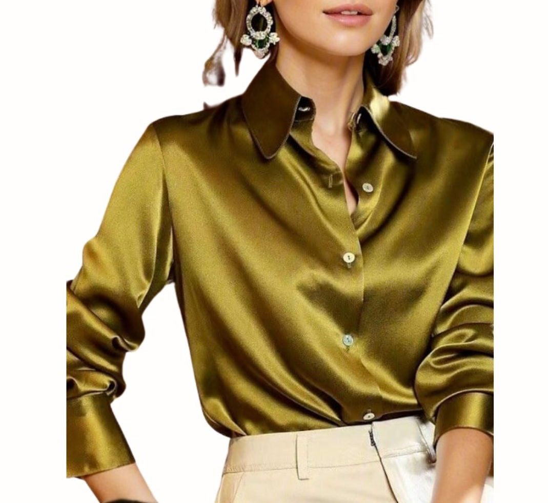 Women's Blouse - Long Sleeves Classic Collar