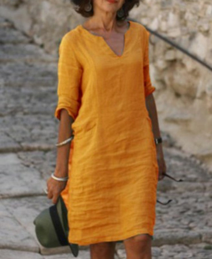 Léa – Soft and elegant linen dress with V-neck