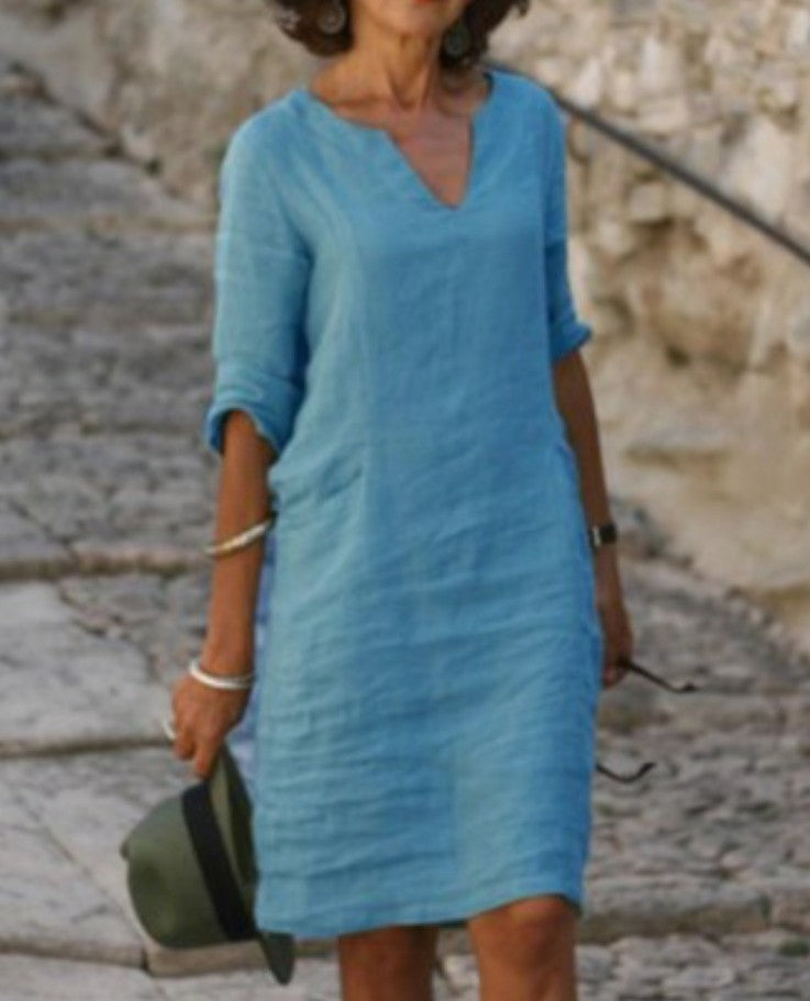 Léa – Soft and elegant linen dress with V-neck