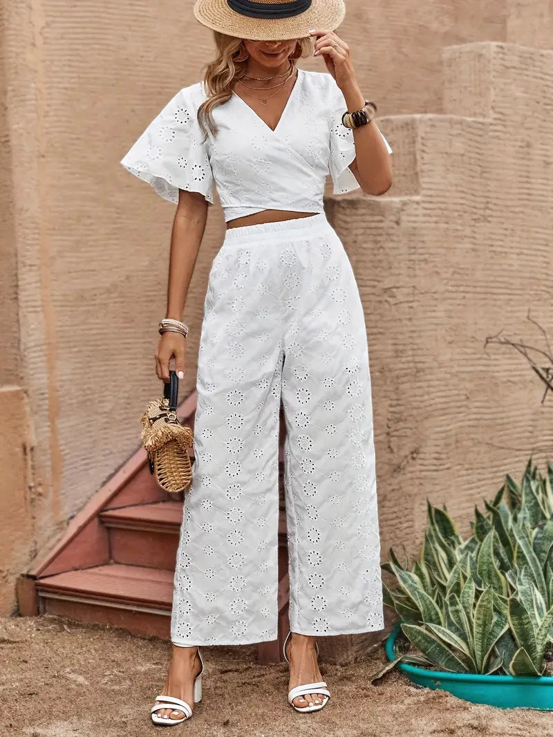 Women's Outfit Set with Eyelets