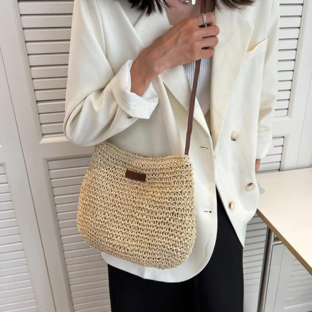 Sophie – Elegant Woven Shoulder Clutch Bag