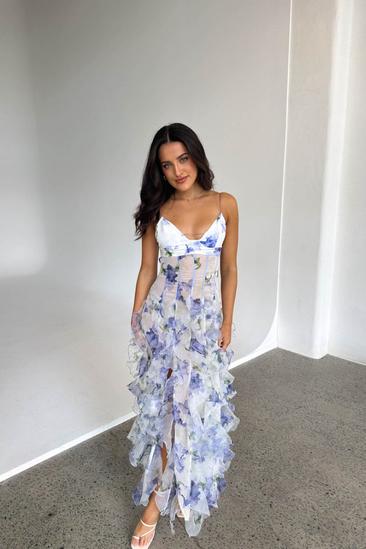 Emma – Elegant Long Floral Dress in Airy Chiffon