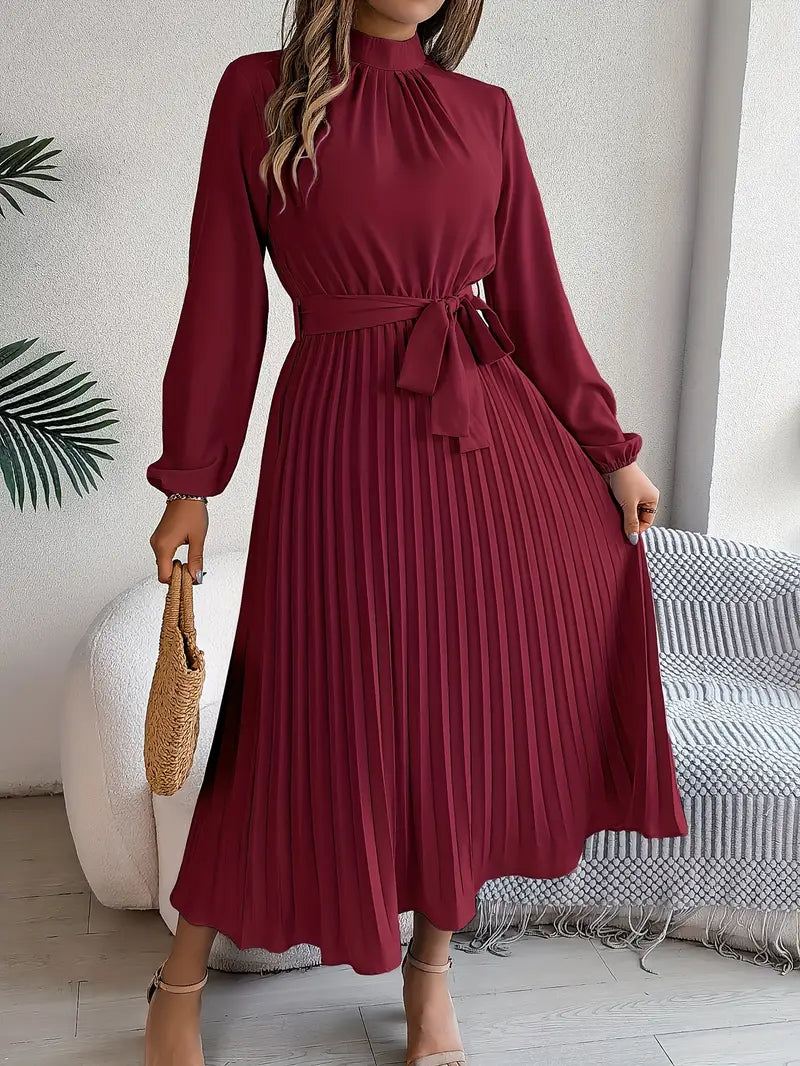 Sophie – Elegant Soft Dress with High Collar and Pleated Belt