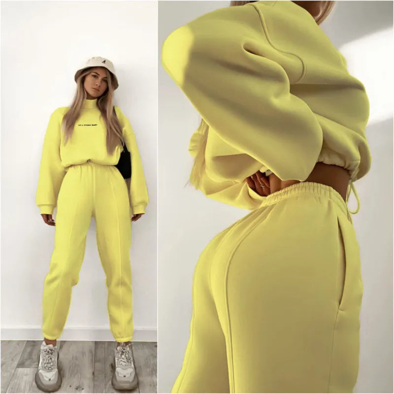 Women's Loungewear Set - Oversized Sweatshirt + Elastic Waist Jogger