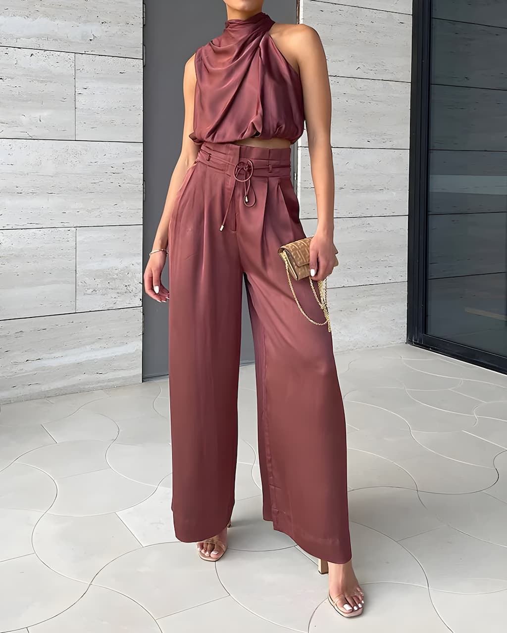 Women's Set – Backless Top and Fluid Wide Pants