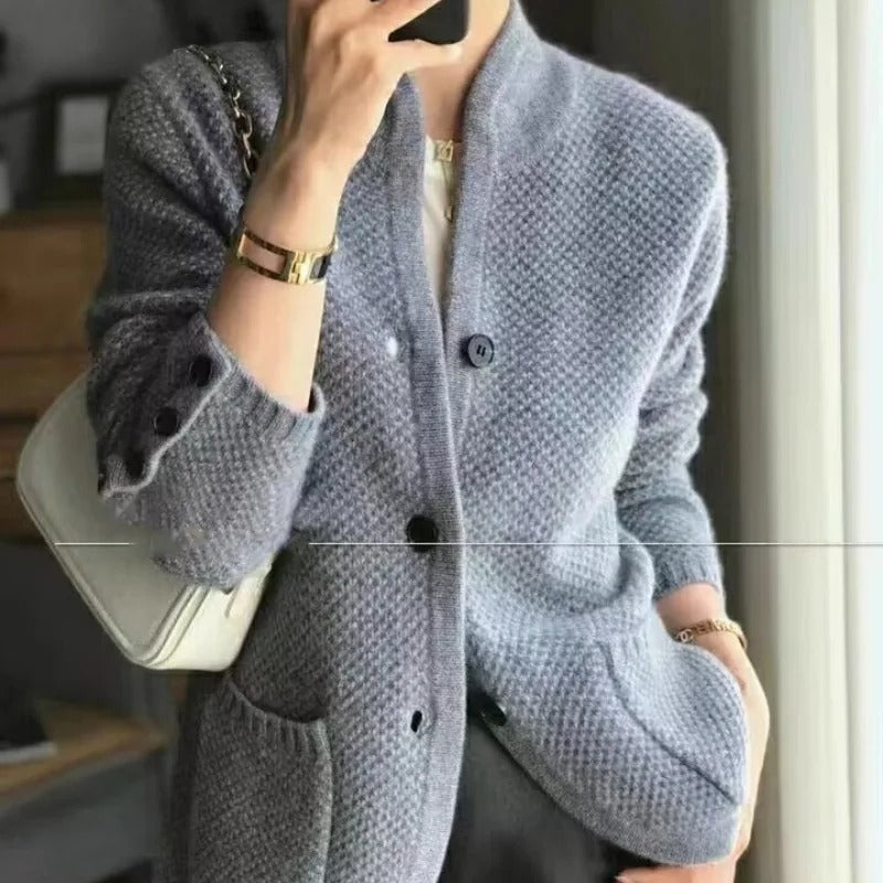 Sophie – Soft and Elegant Knit Jacket