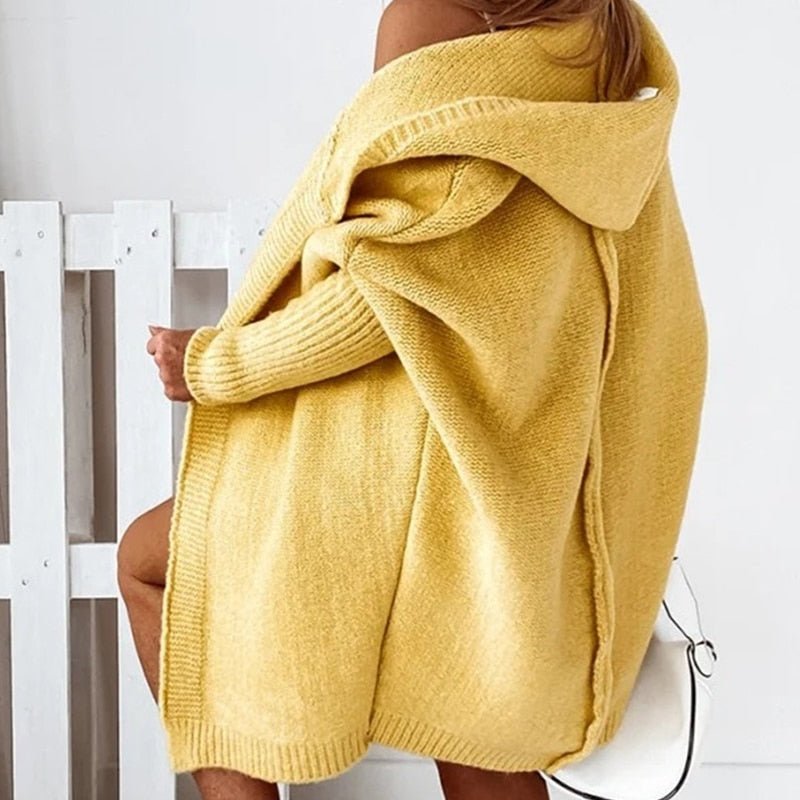 Emma – Soft knitted cardigan with hood