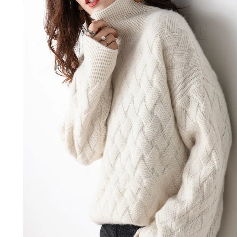 Sophie – Soft and elegant sweater in premium wool