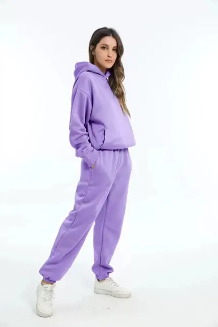 Léna – Soft and elegant knit set with hoodie and pants