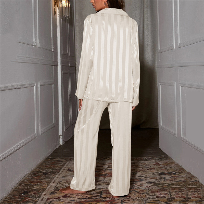 Emma Pyjama en Soie Douce et Élégante – Ensemble de Nuit Luxe pour Femme