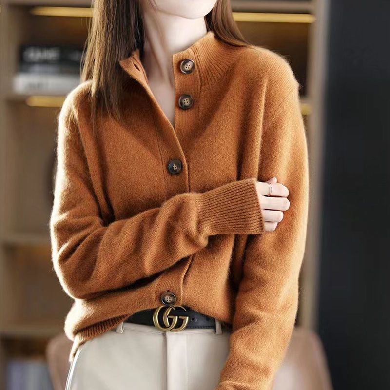 Léa Elegant Sweater in Merino Wool