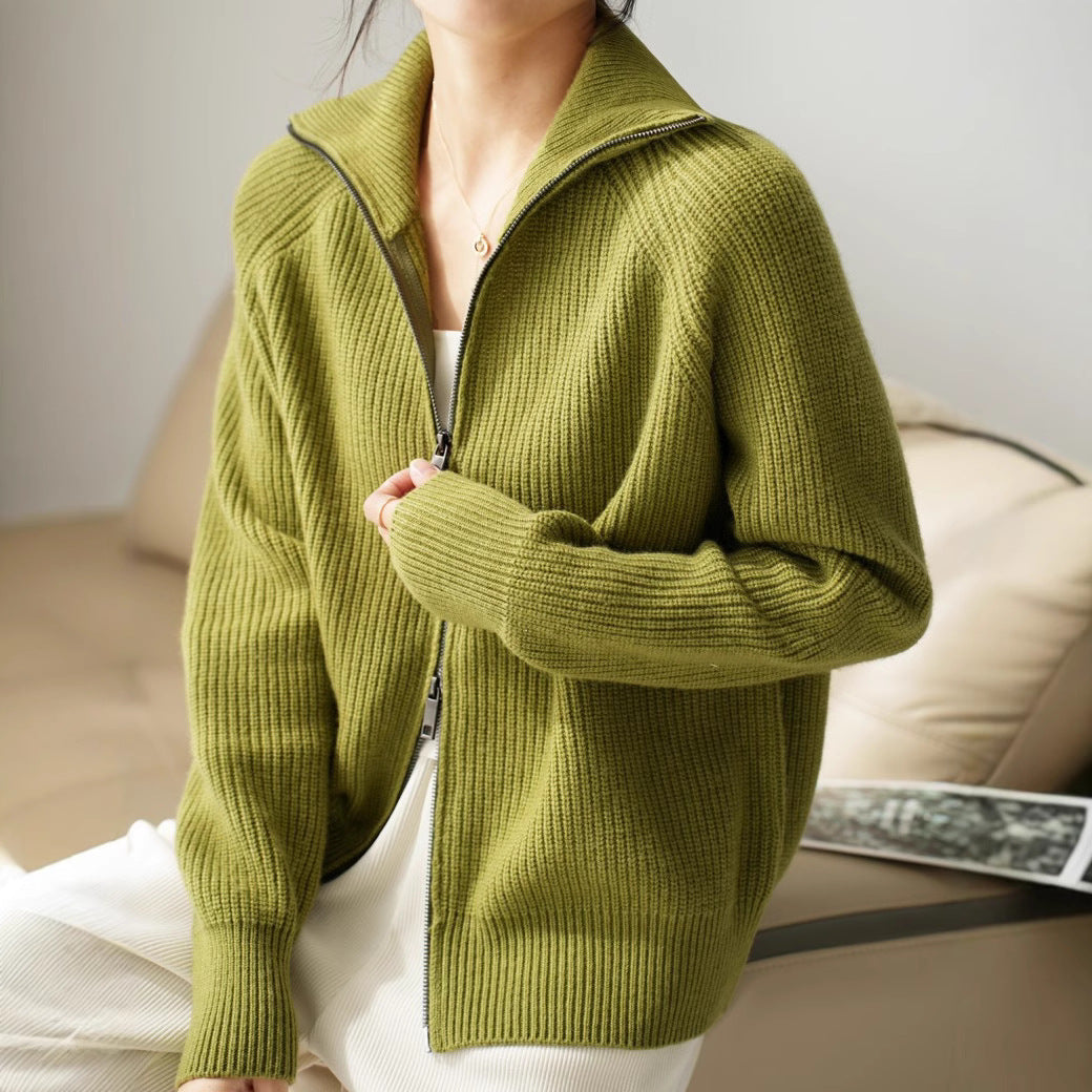Léa Elegant Cardigan in Merino Wool