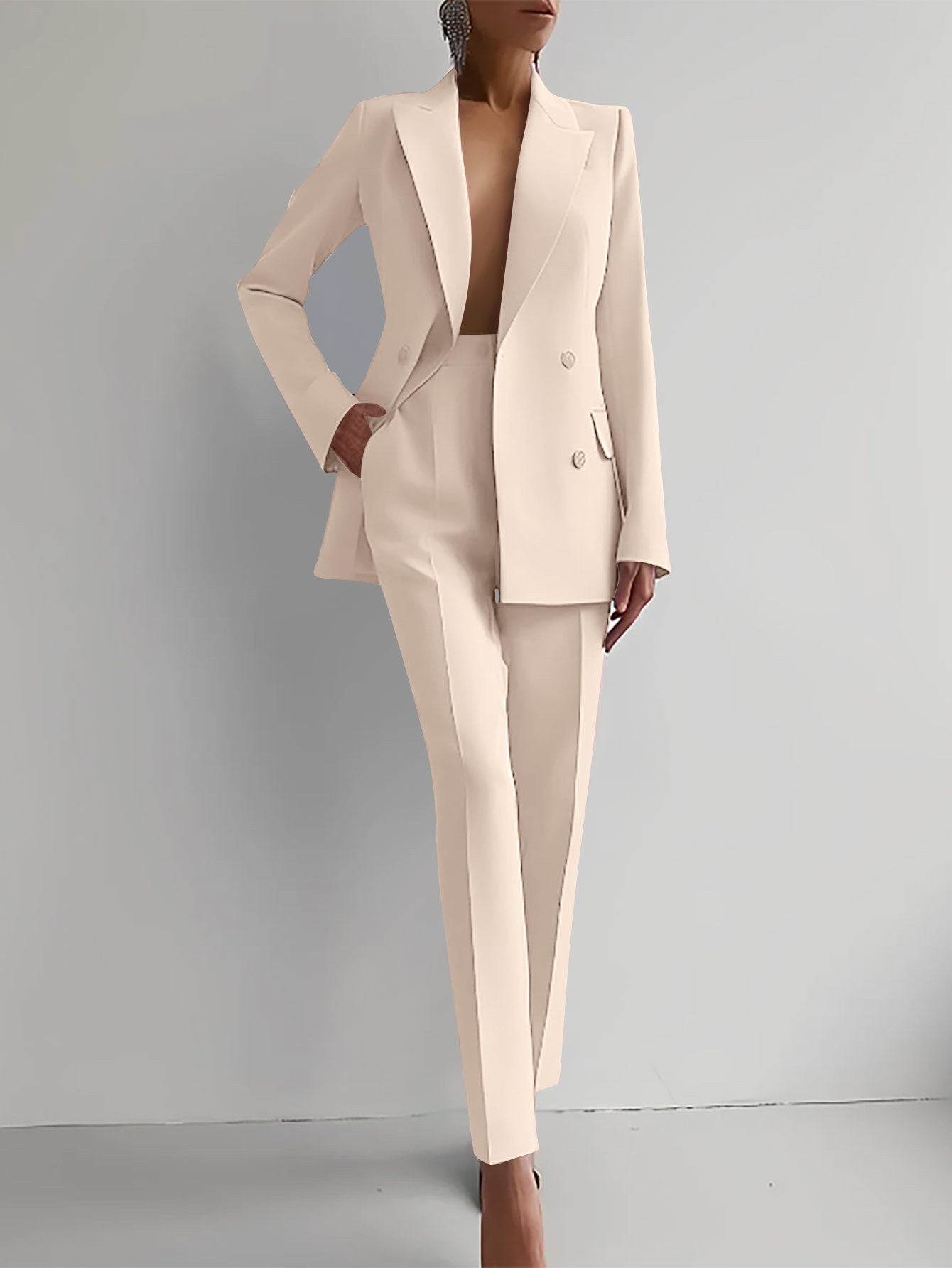 Léa – Elegant Women's Blazer and Pants Set