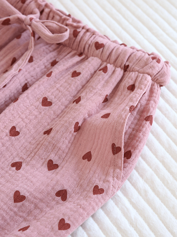 Sophie – Douce et élégante pyjama longue en coton à imprimé cœurs
