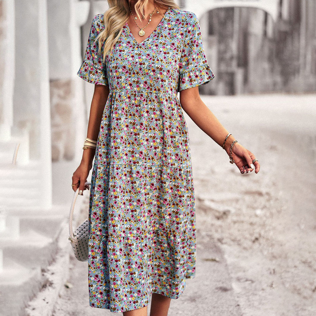 Léa – Light Bohemian Midi Dress with Floral Print and V-Neck
