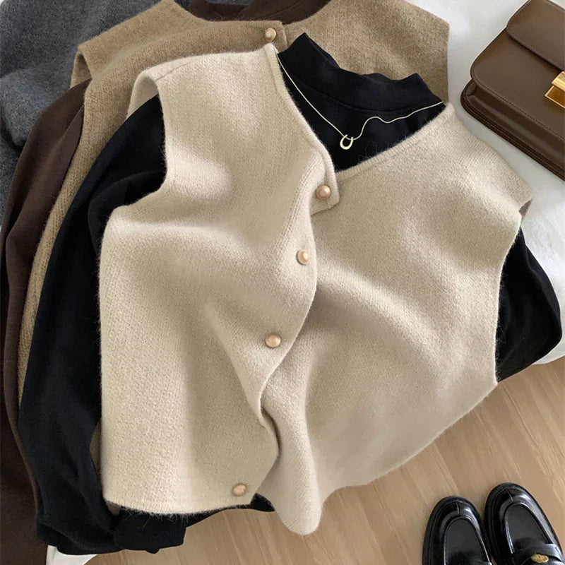 Léa Douce Cardigan Sans Manches en Maille