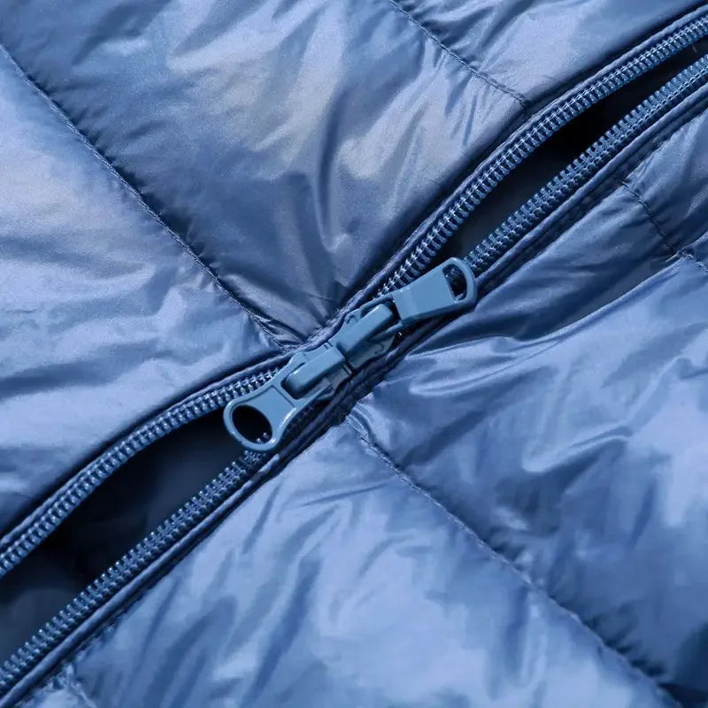 Élise elegant lightweight down jacket with removable hood