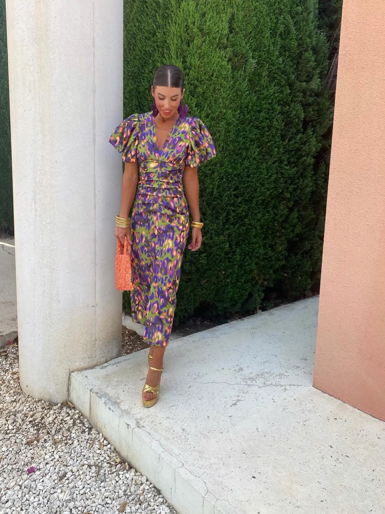 Amelia – Elegant Long Dress with Puff Sleeves and Flowing Cut