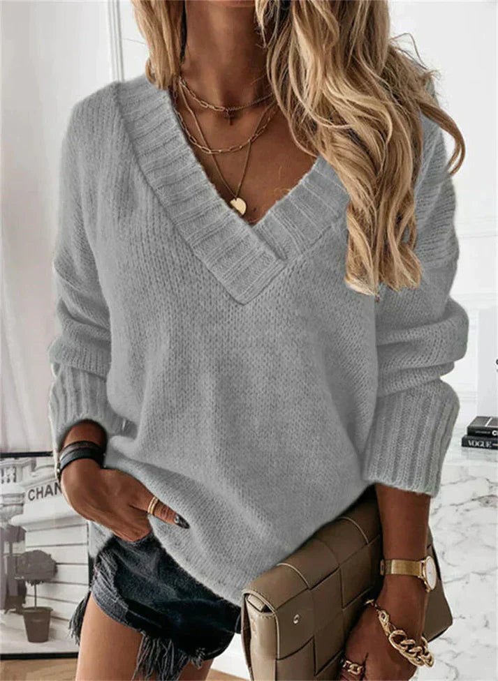 Emma – Soft knit V-neck sweater