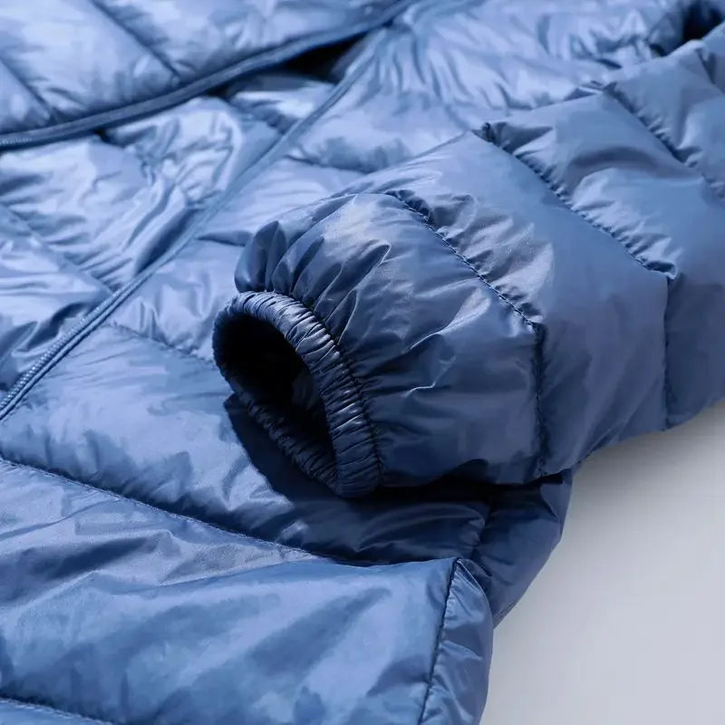 Élise elegant lightweight down jacket with removable hood