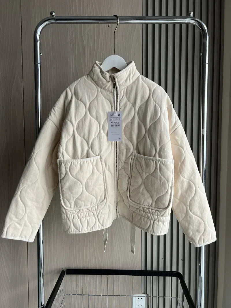 Sophie – Elegant City Jacket with Pocket Details