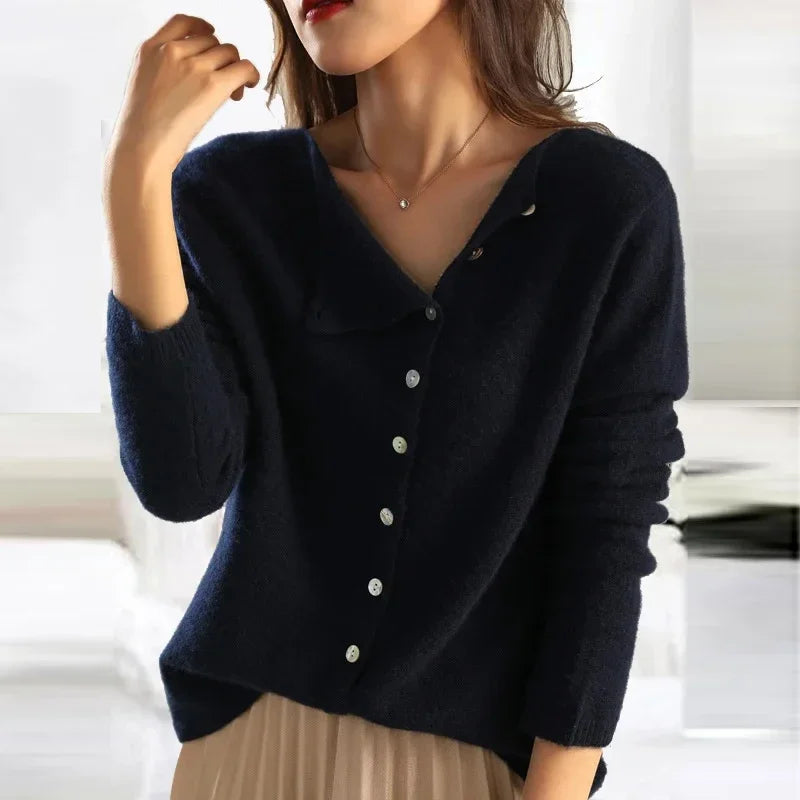 Women's Cardigan - Long Sleeve in Wool