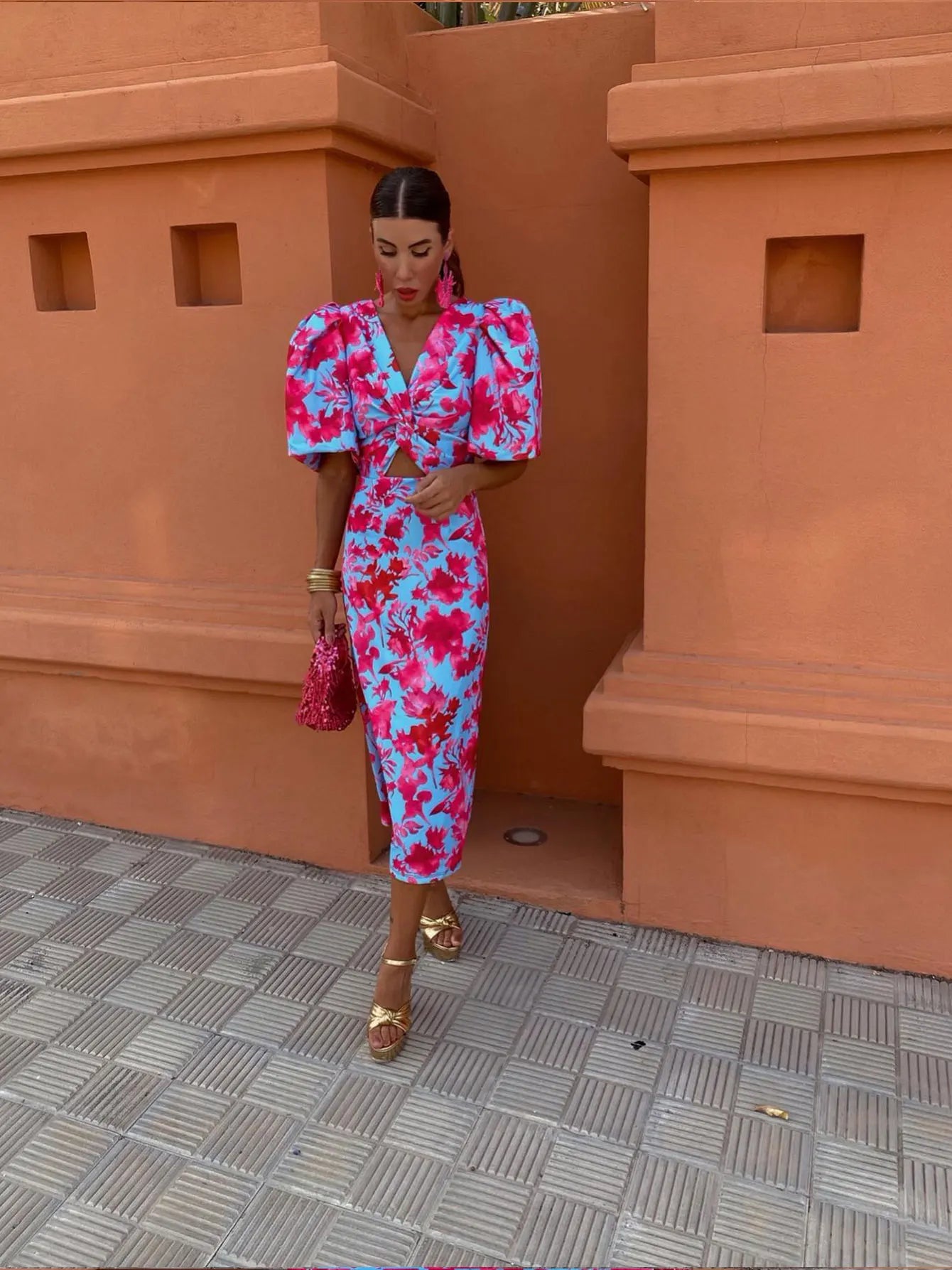 Amelia – Elegant Long Dress with Puff Sleeves and Flowing Cut