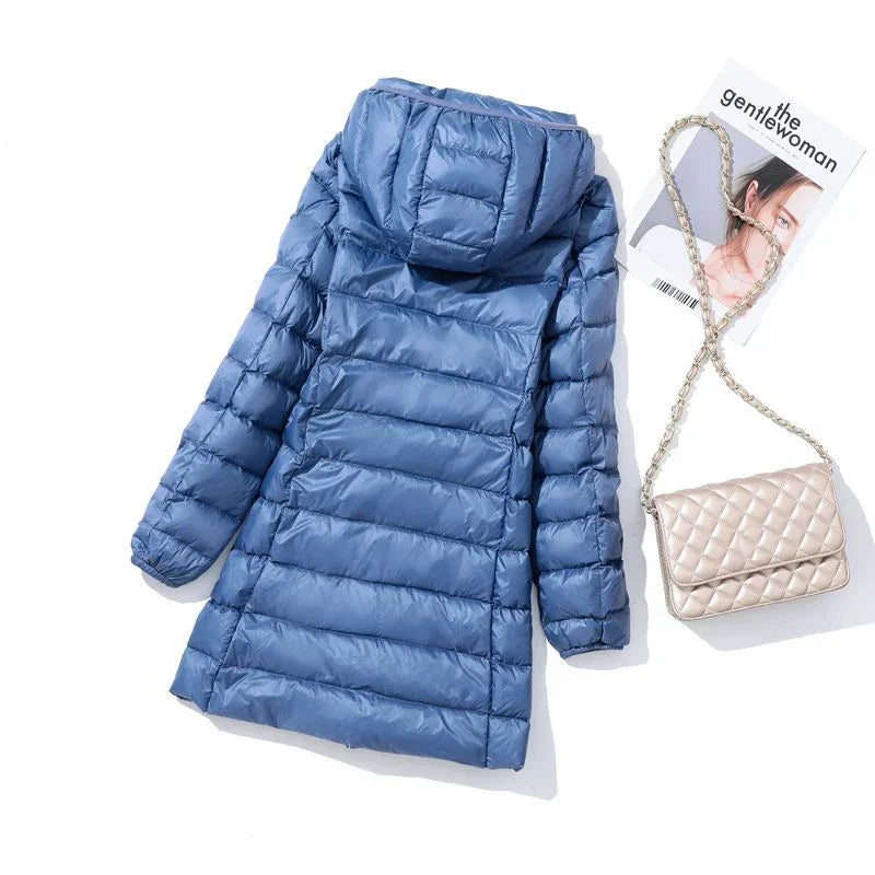 Élise elegant lightweight down jacket with removable hood