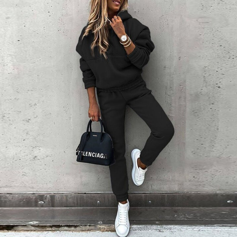Chic jogging leisure set