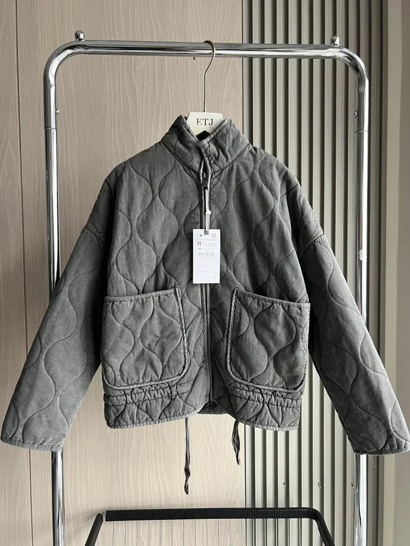 Sophie – Elegant City Jacket with Pocket Details