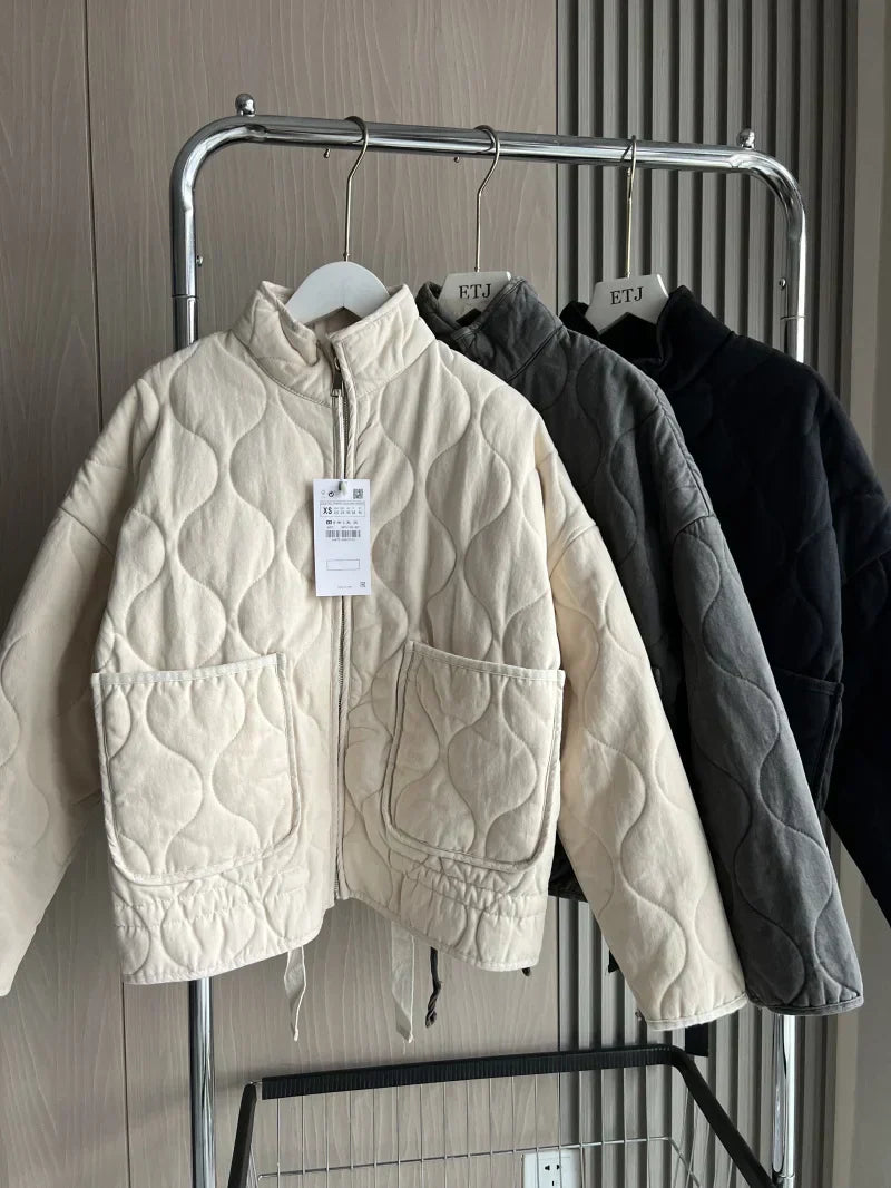 Sophie – Elegant City Jacket with Pocket Details