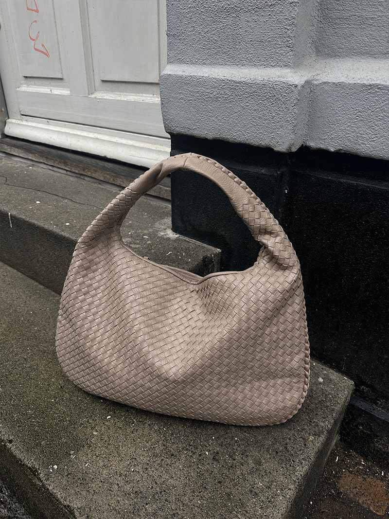 Elegant Woven Leather Hobo Bag Sophie