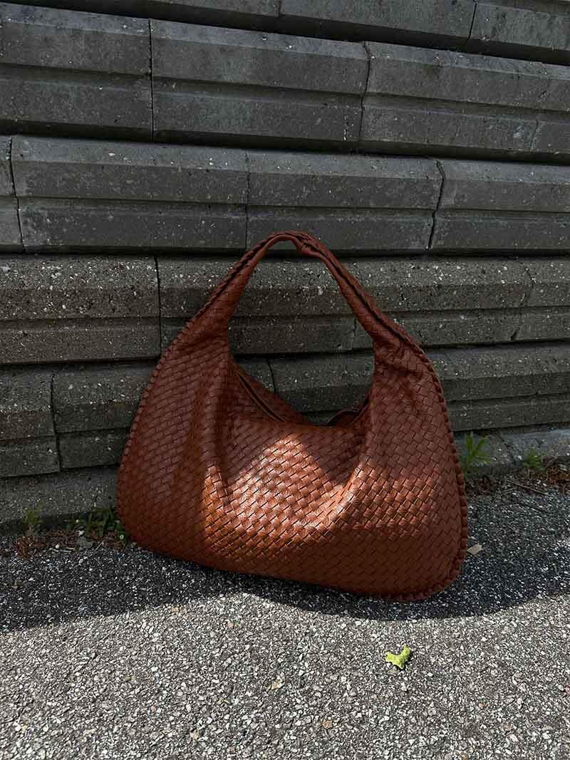 Elegant Woven Leather Hobo Bag Sophie