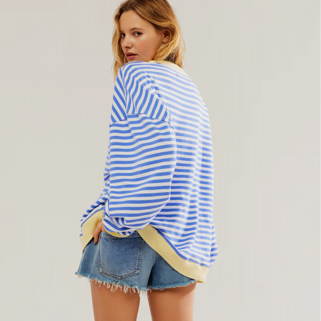 Zoé – Soft and elegant striped sweater