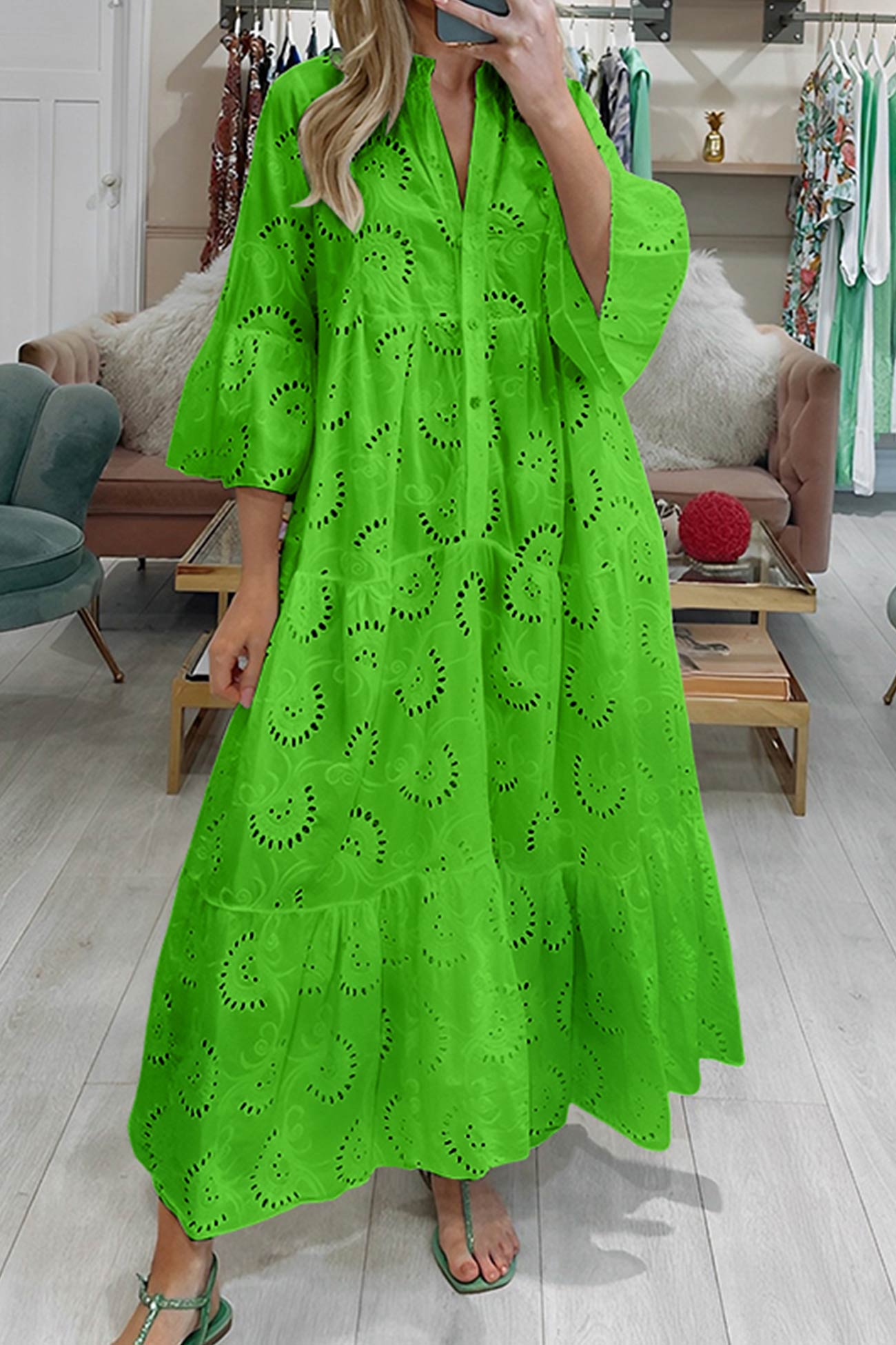 Léna Élégante Robe Longue Bohème en Coton Brodé