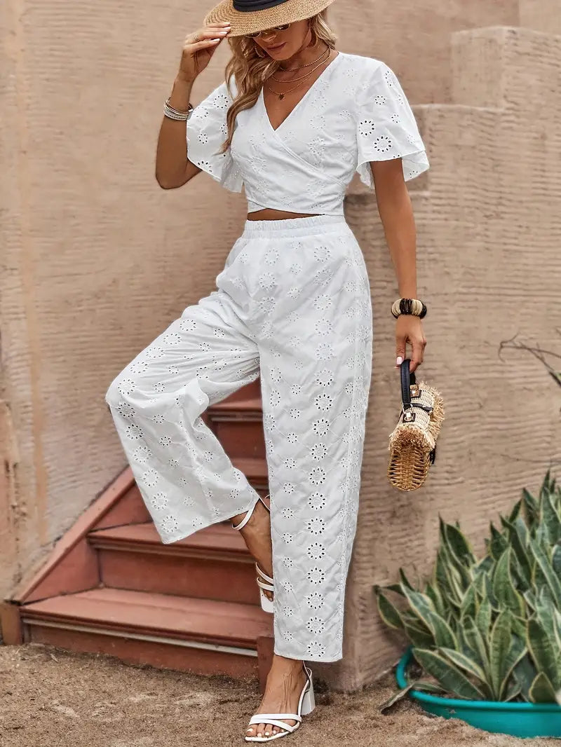 Women's Outfit Set with Eyelets