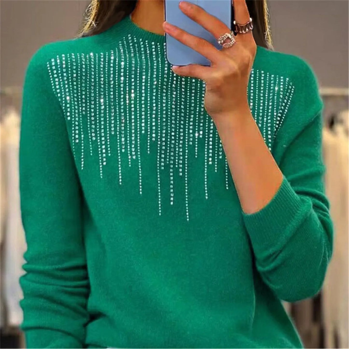 Freda – Chic semi-turtleneck sweater with sequins