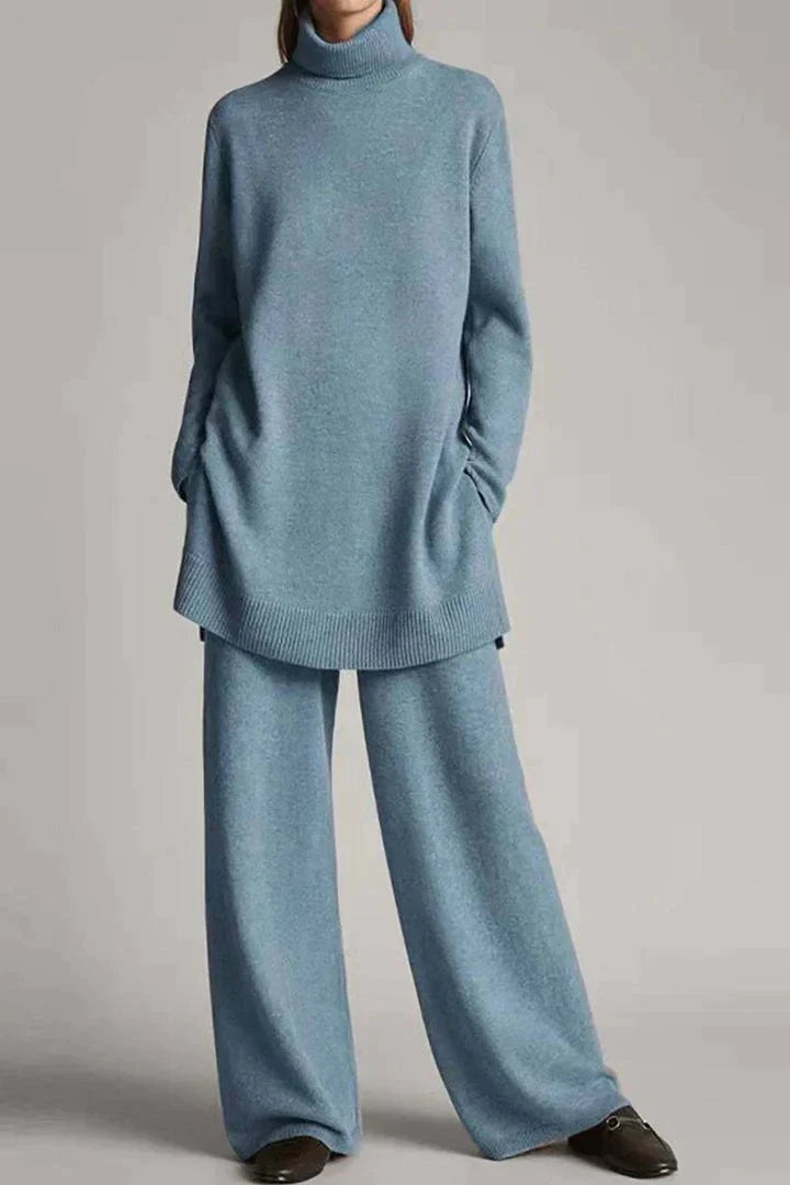 Women's Set - Oversized Knitted Turtleneck & Wide Leg Pants