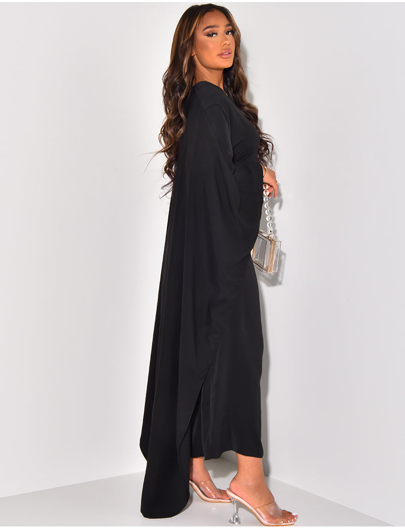 Léa Elegant Fluid Cape Dress
