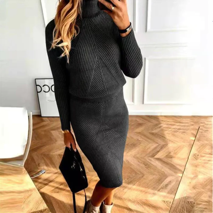 Emma – Elegant and comfortable turtleneck sweater dress
