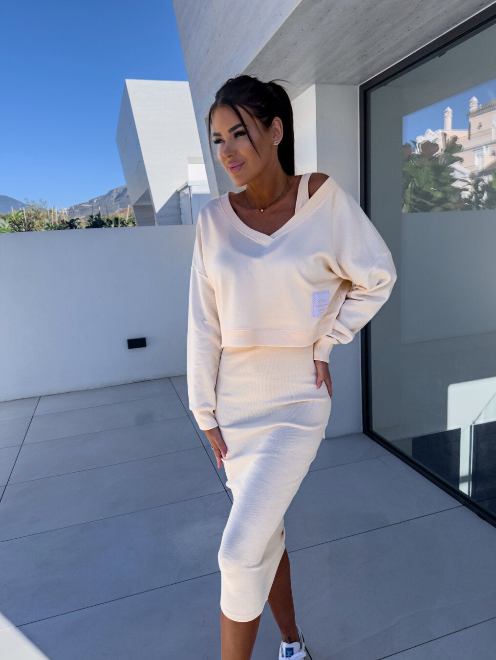 Women's Set - Short Sweatshirt with Off-Shoulder Sleeves & Midi Skirt