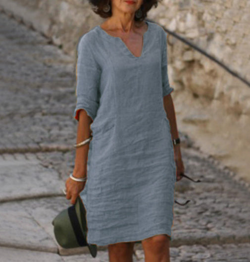 Léa – Soft and elegant linen dress with V-neck
