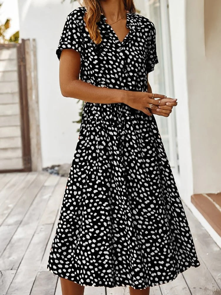 Women's Midi Dress - Buttoned - Shirt Collar - Short Sleeves