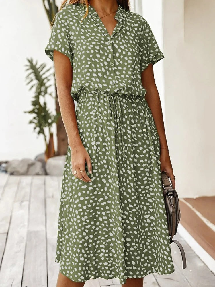 Women's Midi Dress - Buttoned - Shirt Collar - Short Sleeves