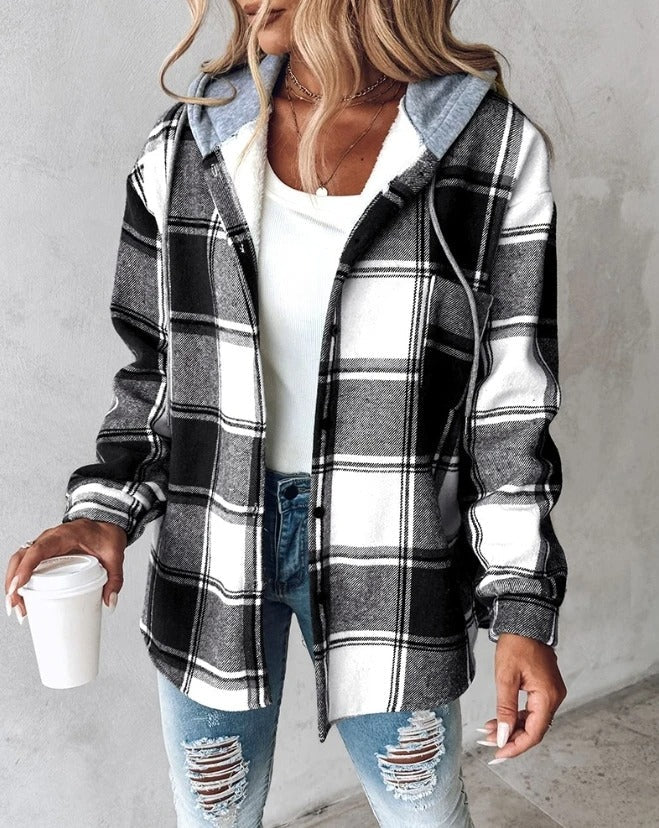 Sophie – Elegant Plaid Hoodie Jacket