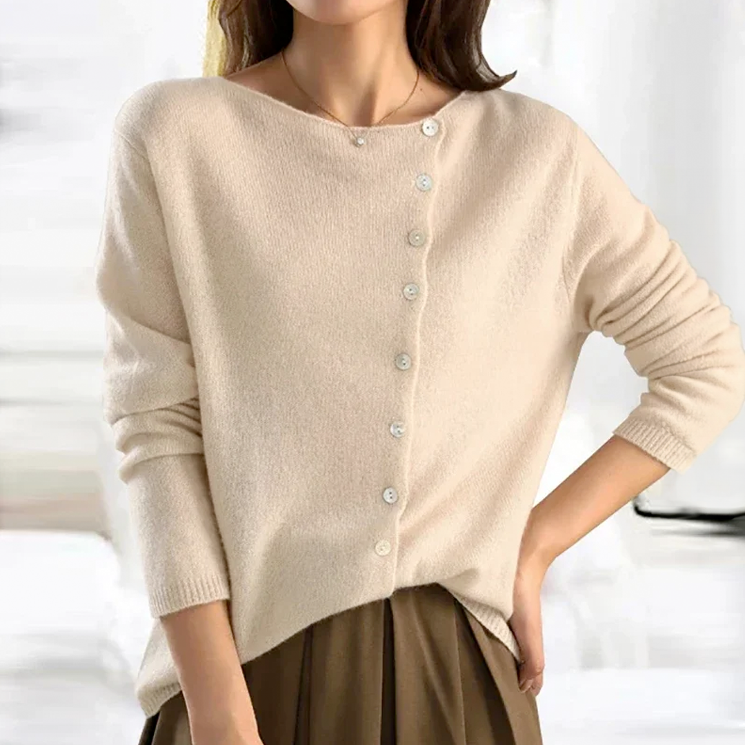 Chloé – Soft and elegant cardigan in fine knit