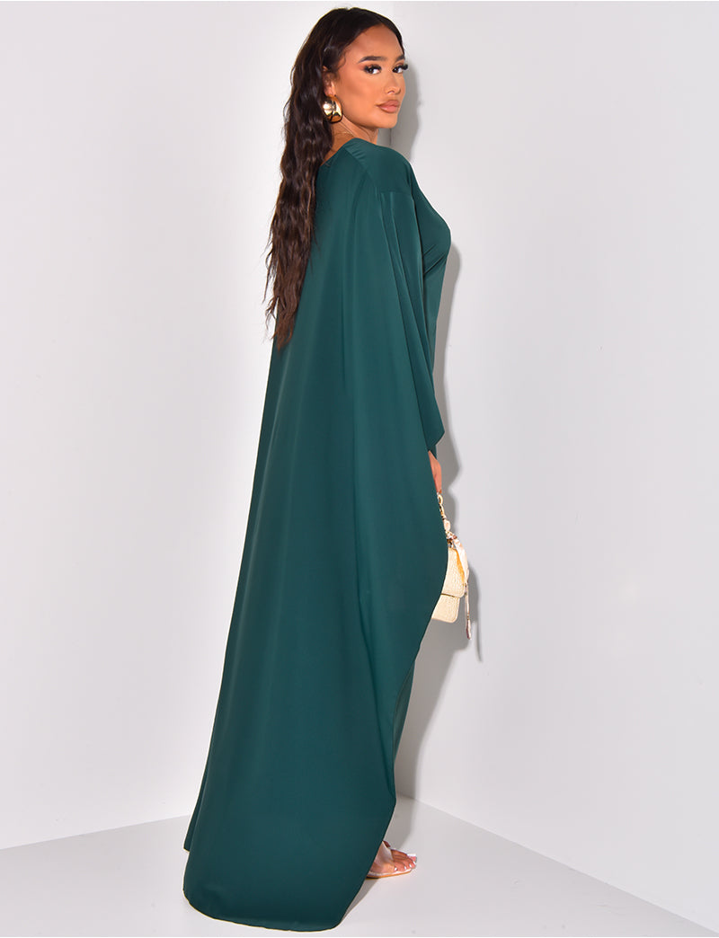 Léa Elegant Fluid Cape Dress